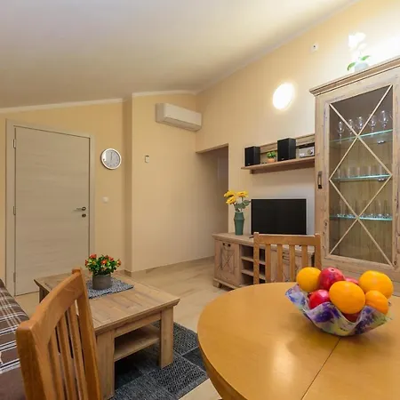 House Panorama * Pican