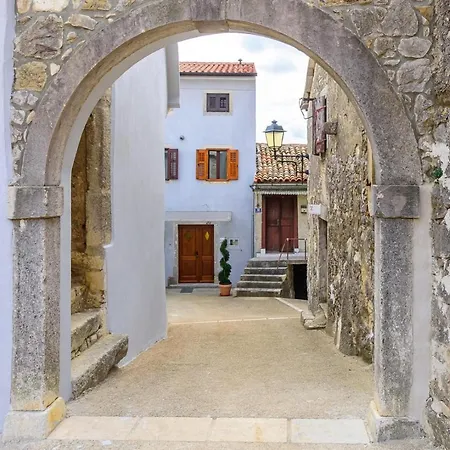 House Panorama Gostinjska kuća *