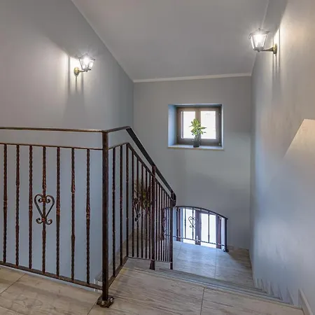 House Panorama Pican