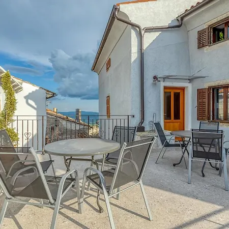House Panorama *