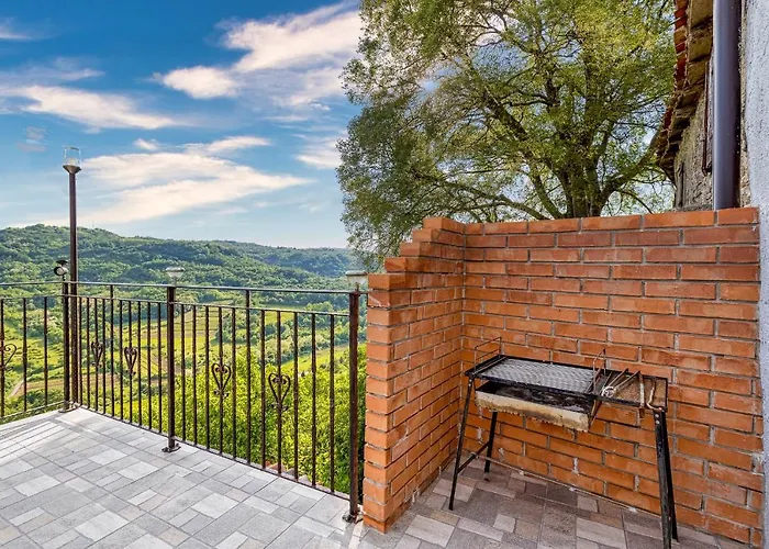 House Panorama Πανσιόν 4*